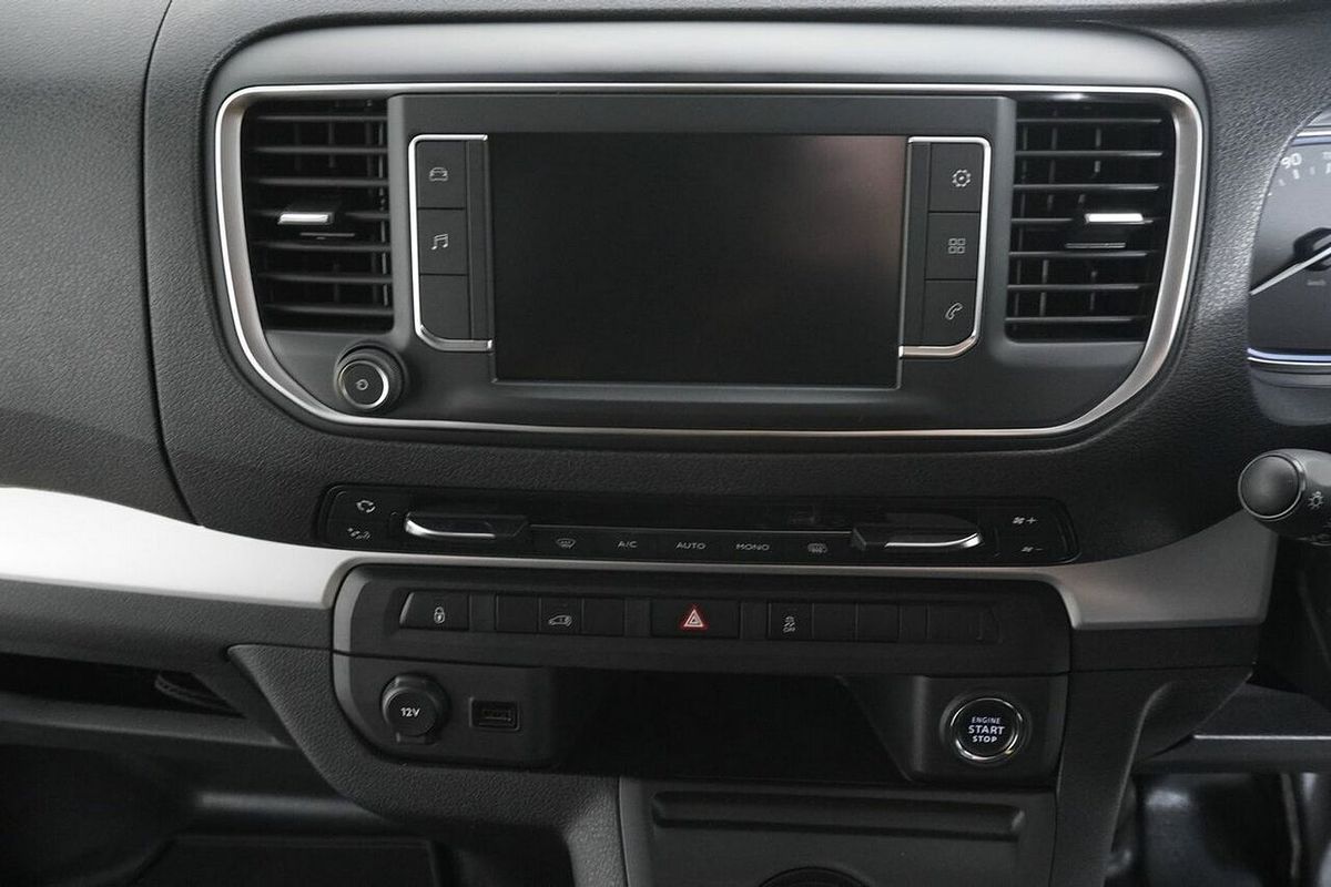 2023 Peugeot Expert PRO Short KO MY23