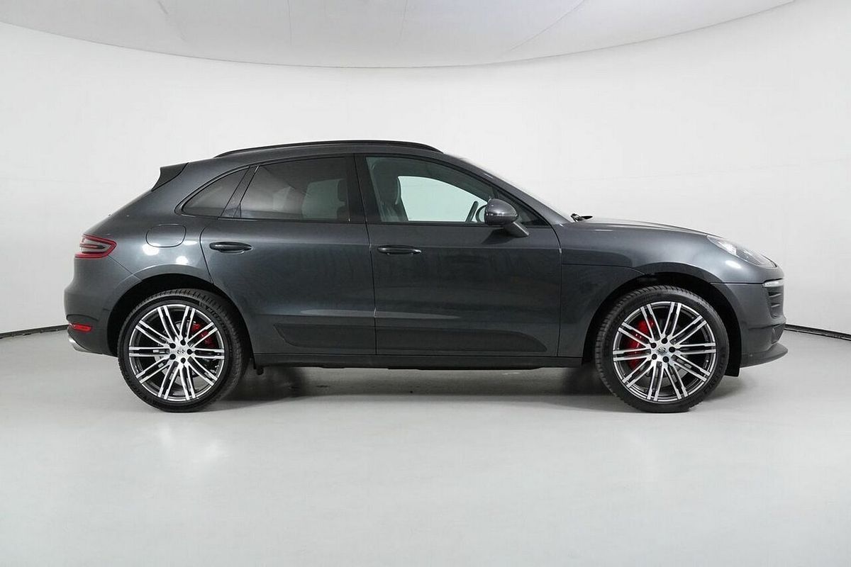 2018 Porsche Macan S 95B MY18