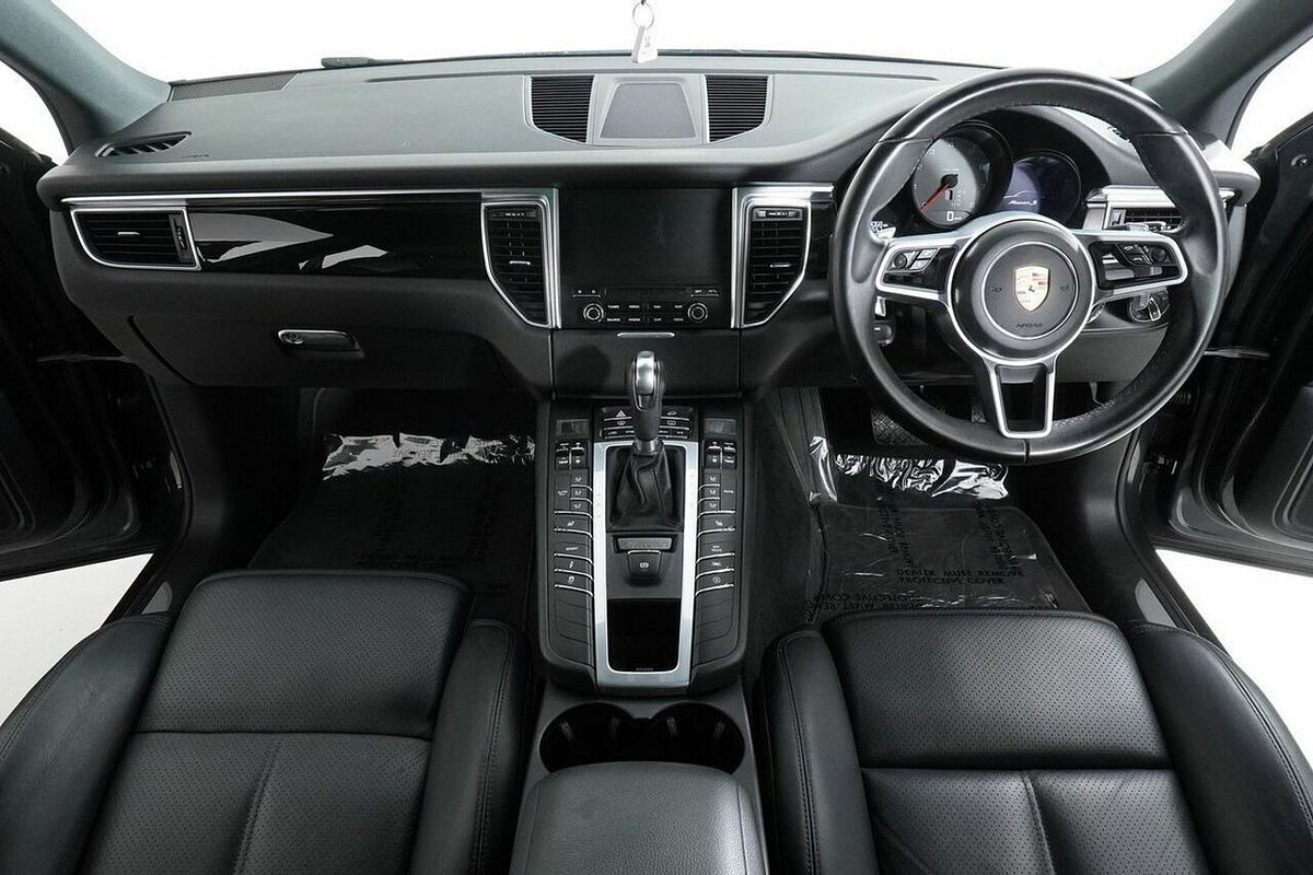 2018 Porsche Macan S 95B MY18