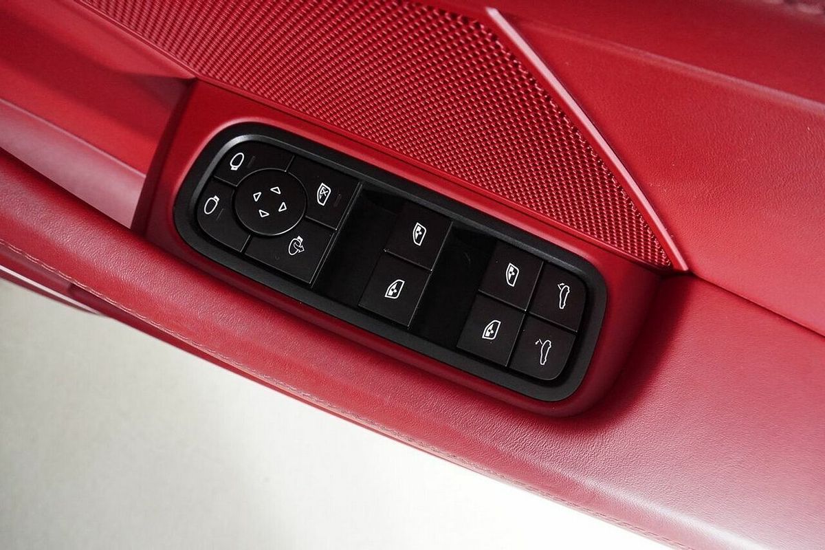 2022 Porsche Panamera GTS 97A MY22