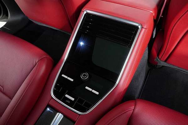 2022 Porsche Panamera GTS 97A MY22