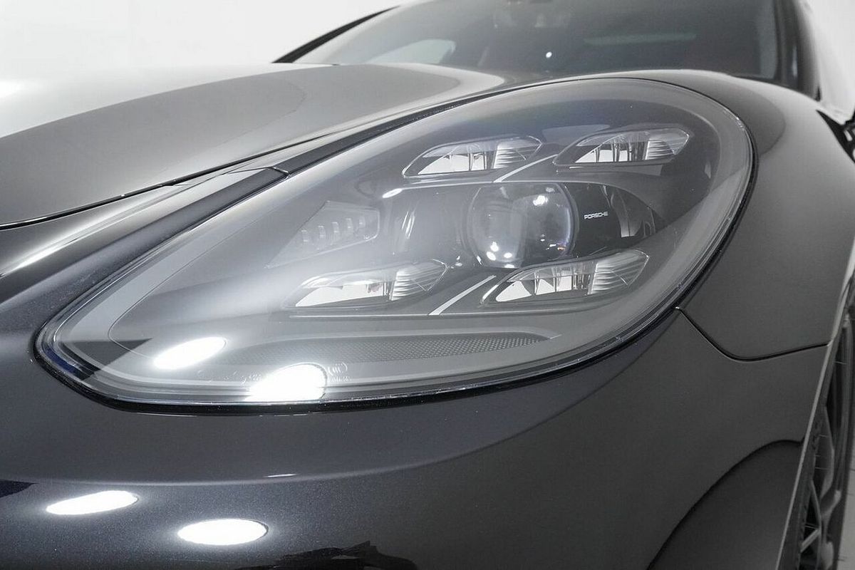 2022 Porsche Panamera GTS 97A MY22