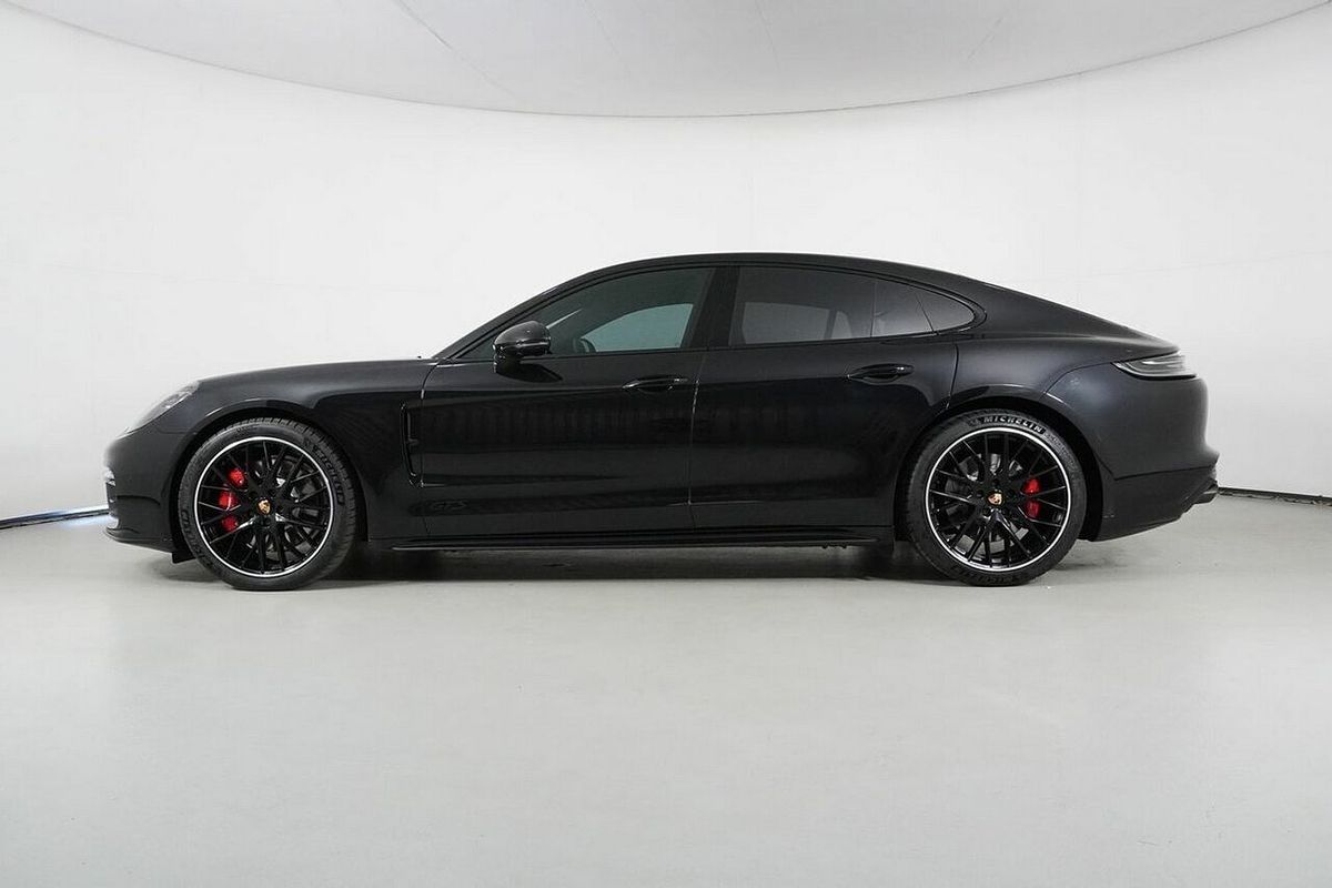 2022 Porsche Panamera GTS 97A MY22