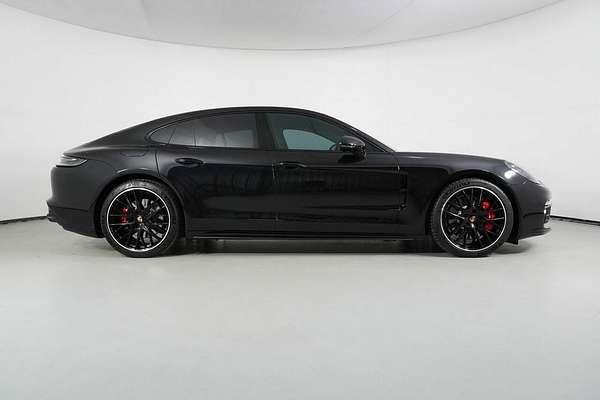 2022 Porsche Panamera GTS 97A MY22