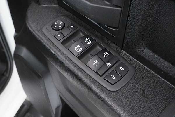 2022 RAM 1500 Express DS MY22 4X4