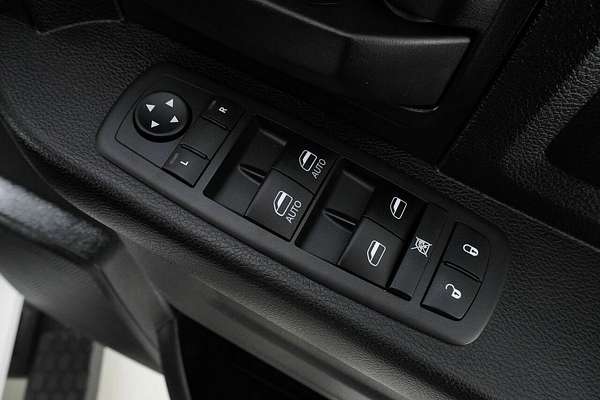 2021 RAM 1500 Express Rambox DS MY21 4X4