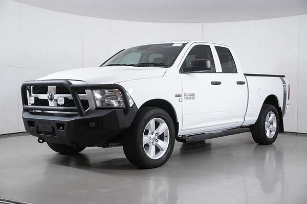 2022 RAM 1500 Express DS MY22 4X4