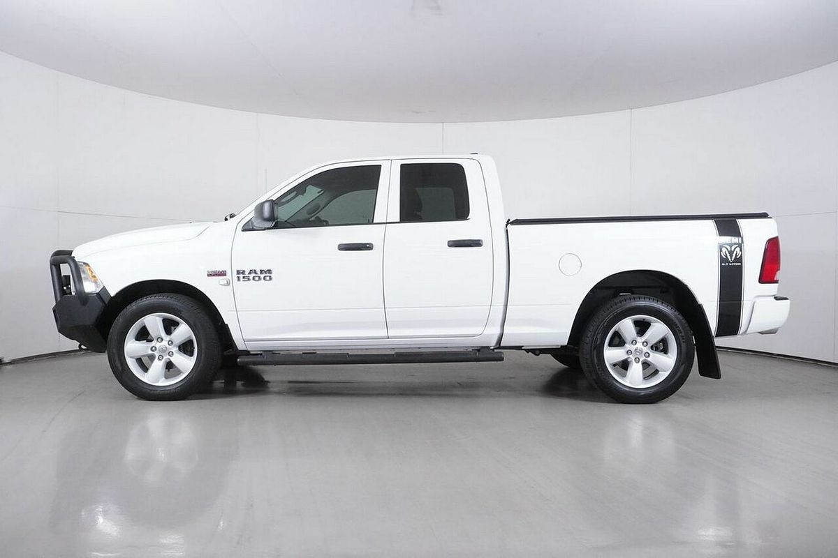 2022 RAM 1500 Express DS MY22 4X4