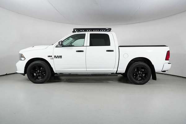 2021 RAM 1500 Express Rambox DS MY21 4X4