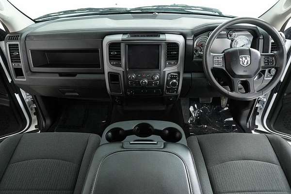 2021 RAM 1500 Express Rambox DS MY21 4X4