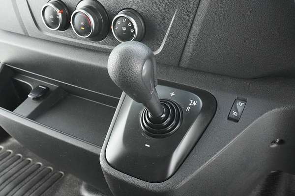 2020 Renault Master LWB Mid X62 MY17