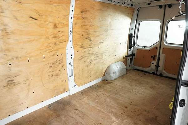 2020 Renault Master Pro LWB FWD (110kW) X62 Phase 2 MY20