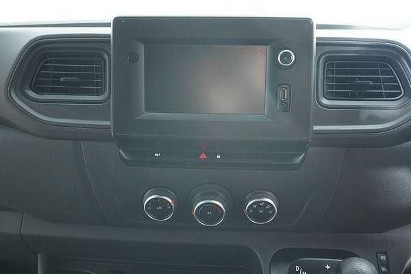 2020 Renault Master LWB Mid X62 MY17