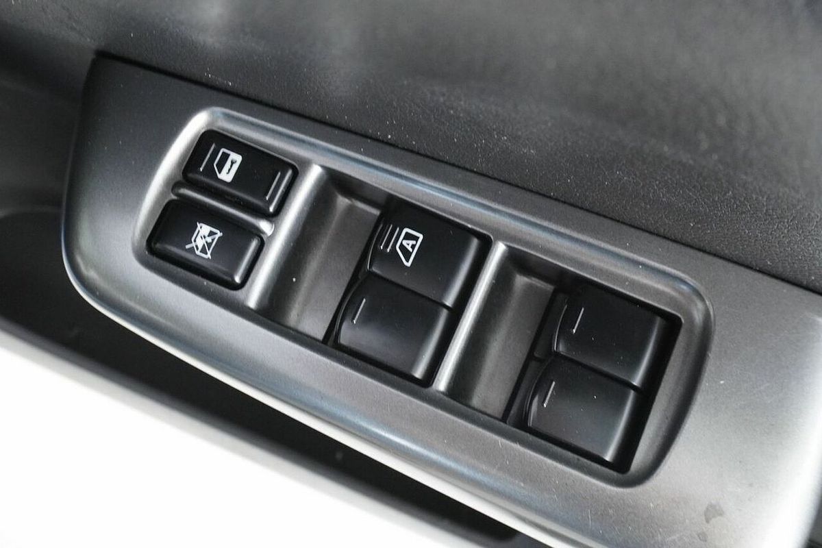 2011 Subaru Impreza R (AWD) MY11