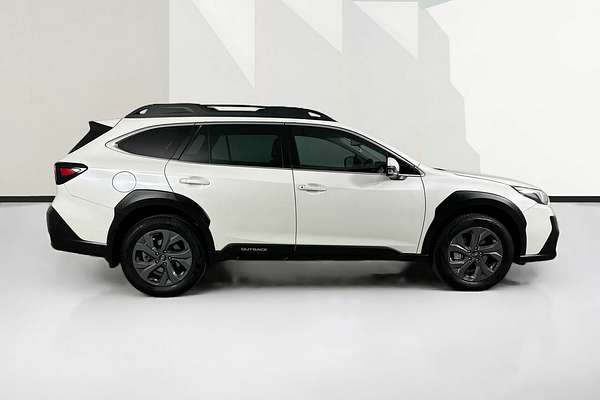 2022 Subaru Outback AWD MY22