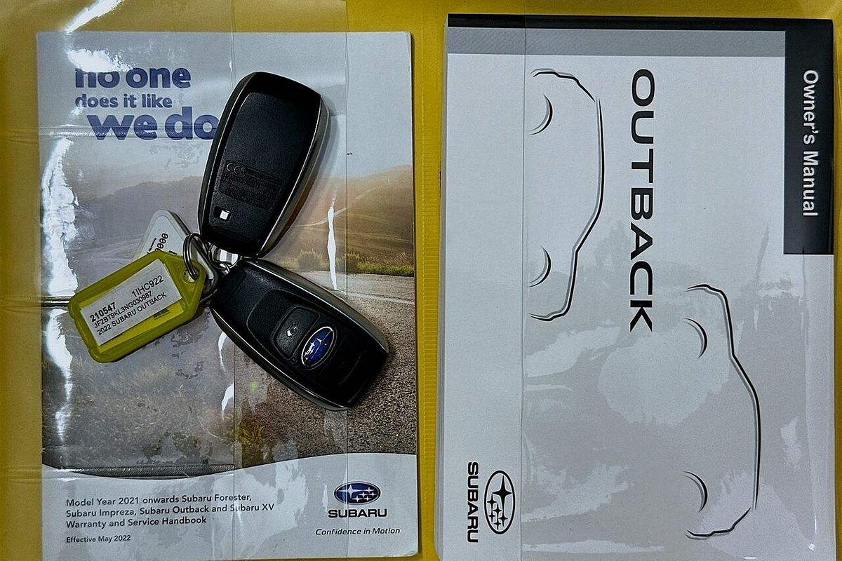 2022 Subaru Outback AWD MY22
