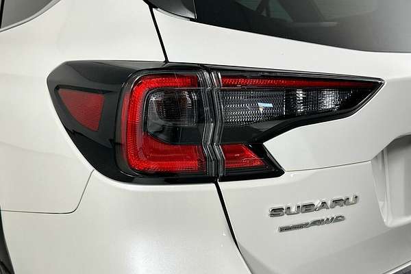 2022 Subaru Outback AWD MY22