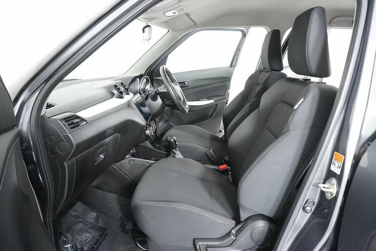 2022 Suzuki Swift GL Navi Plus AZ Series II