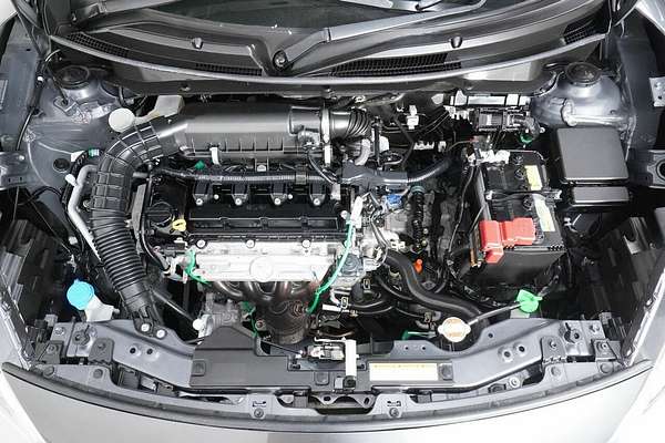 2022 Suzuki Swift GL Navi Plus AZ Series II