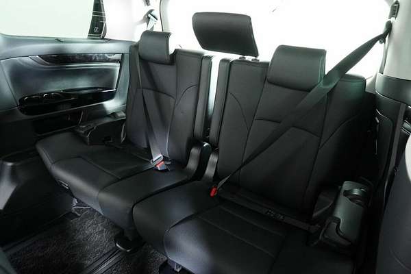 2018 Toyota Alphard SR Hybrid