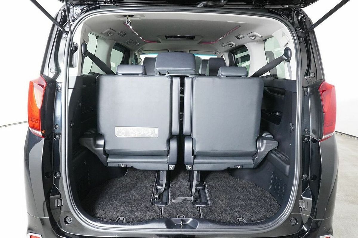 2018 Toyota Alphard SR Hybrid