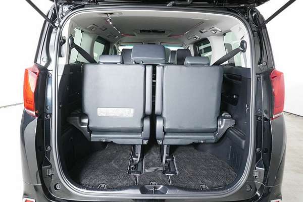 2018 Toyota Alphard SR Hybrid