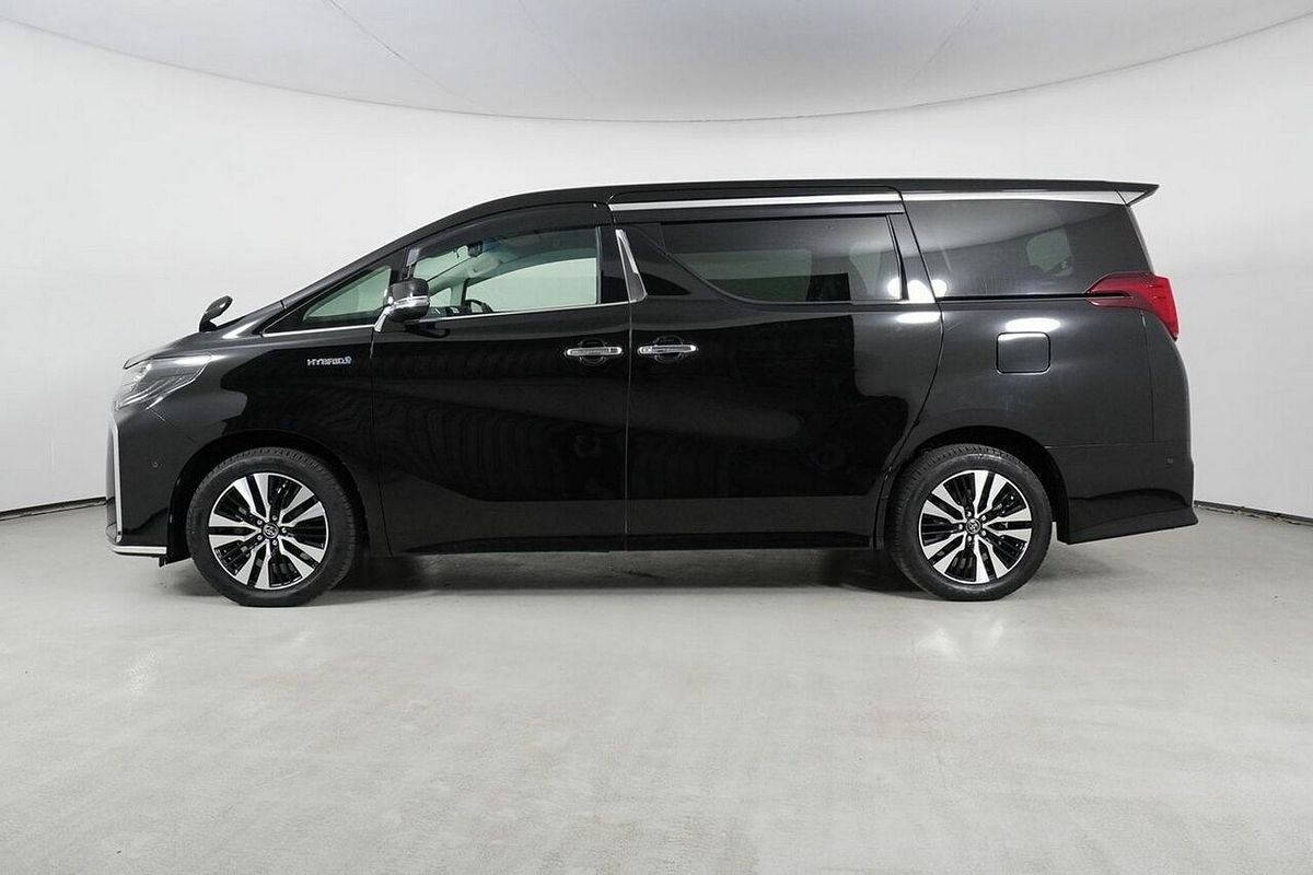 2018 Toyota Alphard SR Hybrid