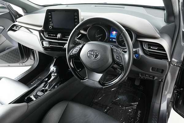 2022 Toyota C-HR Koba (2WD) (Hybrid) ZYX10R