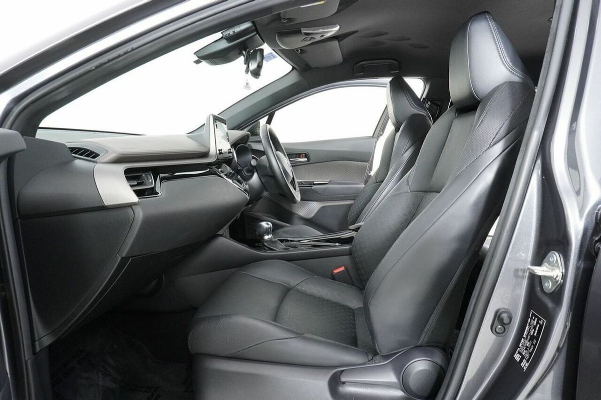 2022 Toyota C-HR Koba (2WD) (Hybrid) ZYX10R