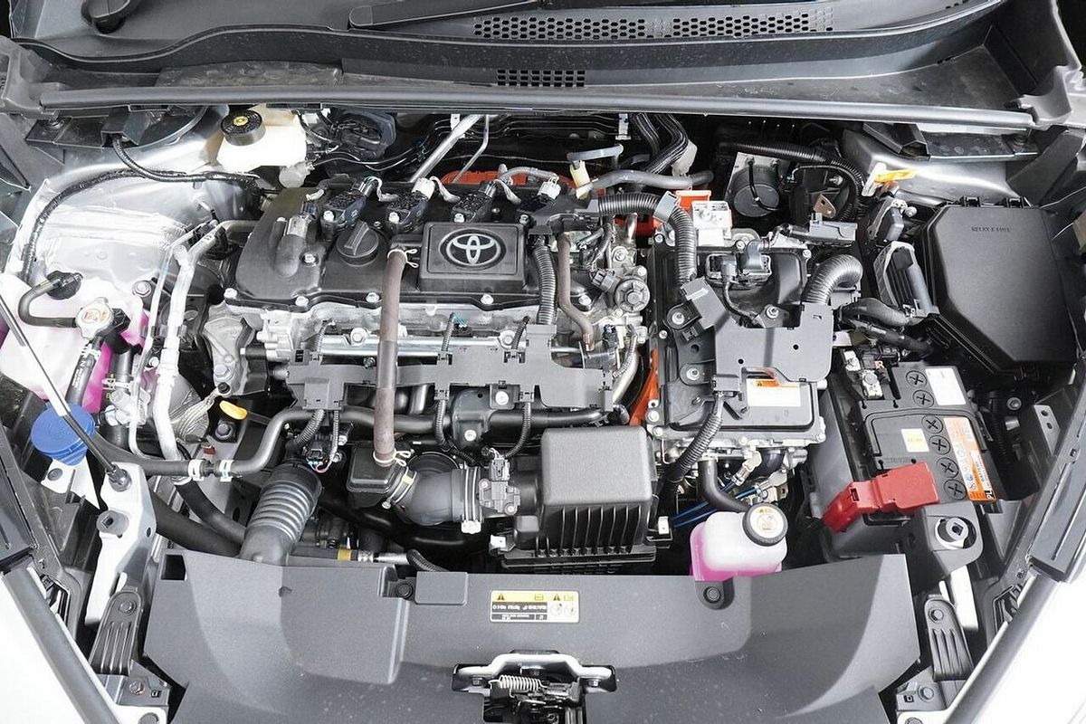 2024 Toyota C-HR Koba Hybrid + 2 Tone Plus ZYX20R