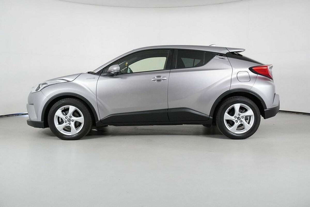 2017 Toyota C-HR S Hybrid ZYX10R