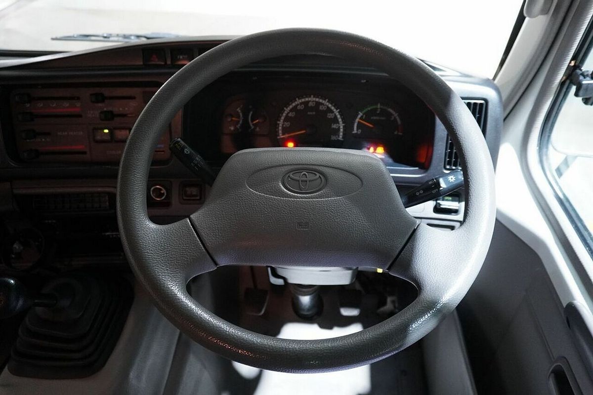 2011 Toyota Coaster Standard (LWB) XZB50R 07 Upgrade