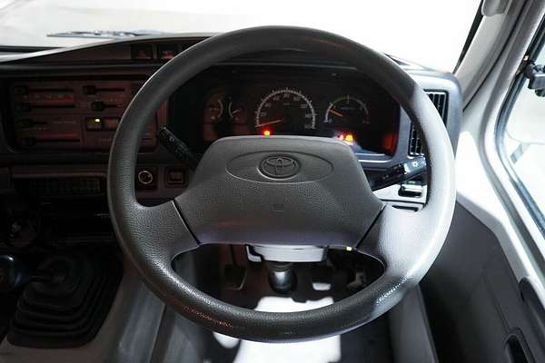 2011 Toyota Coaster Standard (LWB) XZB50R 07 Upgrade