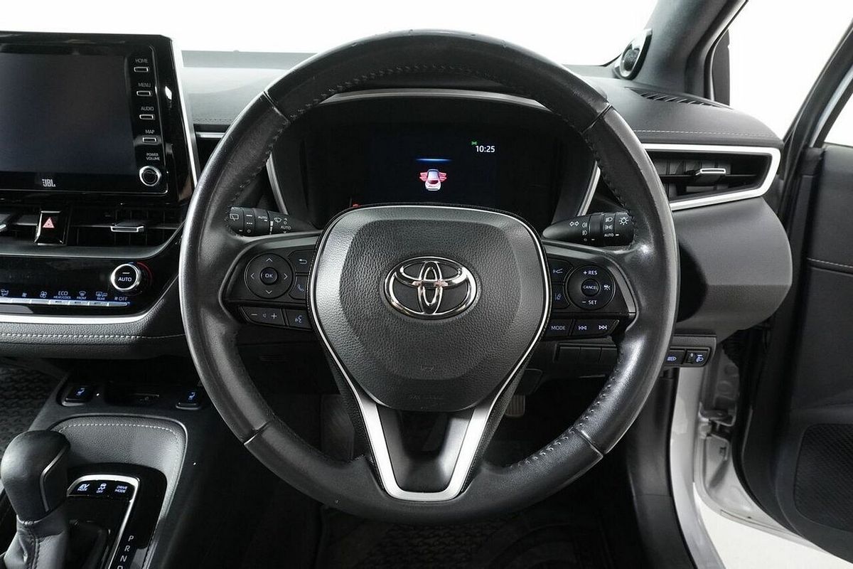 2020 Toyota Corolla ZR Hybrid ZWE211R