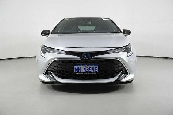 2020 Toyota Corolla ZR Hybrid ZWE211R
