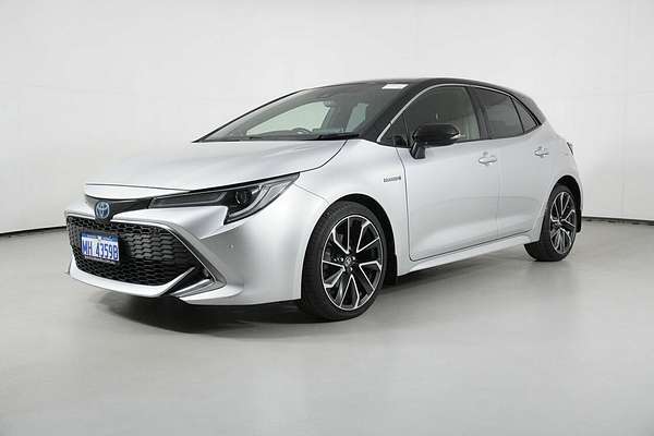 2020 Toyota Corolla ZR Hybrid ZWE211R