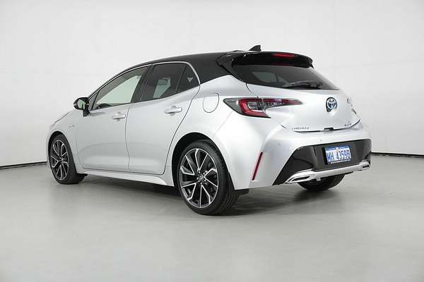 2020 Toyota Corolla ZR Hybrid ZWE211R