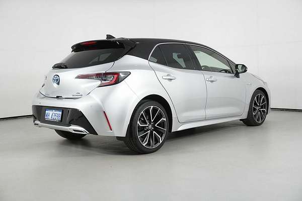 2020 Toyota Corolla ZR Hybrid ZWE211R