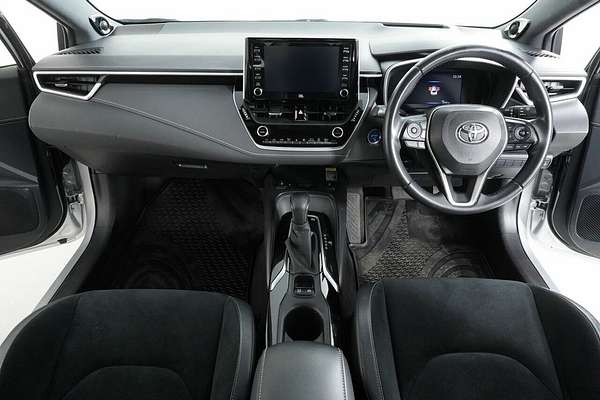 2020 Toyota Corolla ZR Hybrid ZWE211R