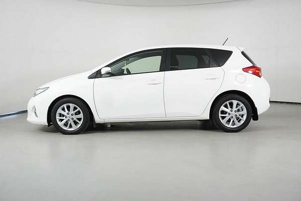 2013 Toyota Corolla Ascent Sport ZRE182R