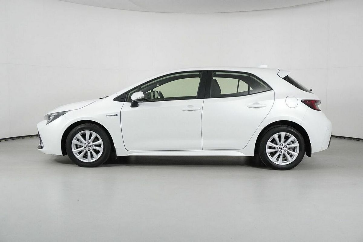 2022 Toyota Corolla Ascent Sport Hybrid ZWE219R