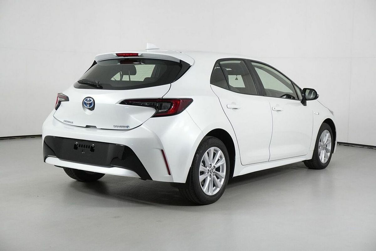 2022 Toyota Corolla Ascent Sport Hybrid ZWE219R