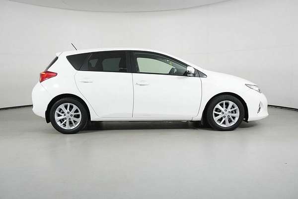 2013 Toyota Corolla Ascent Sport ZRE182R