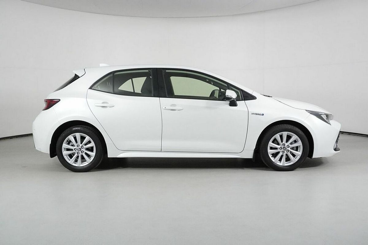 2022 Toyota Corolla Ascent Sport Hybrid ZWE219R