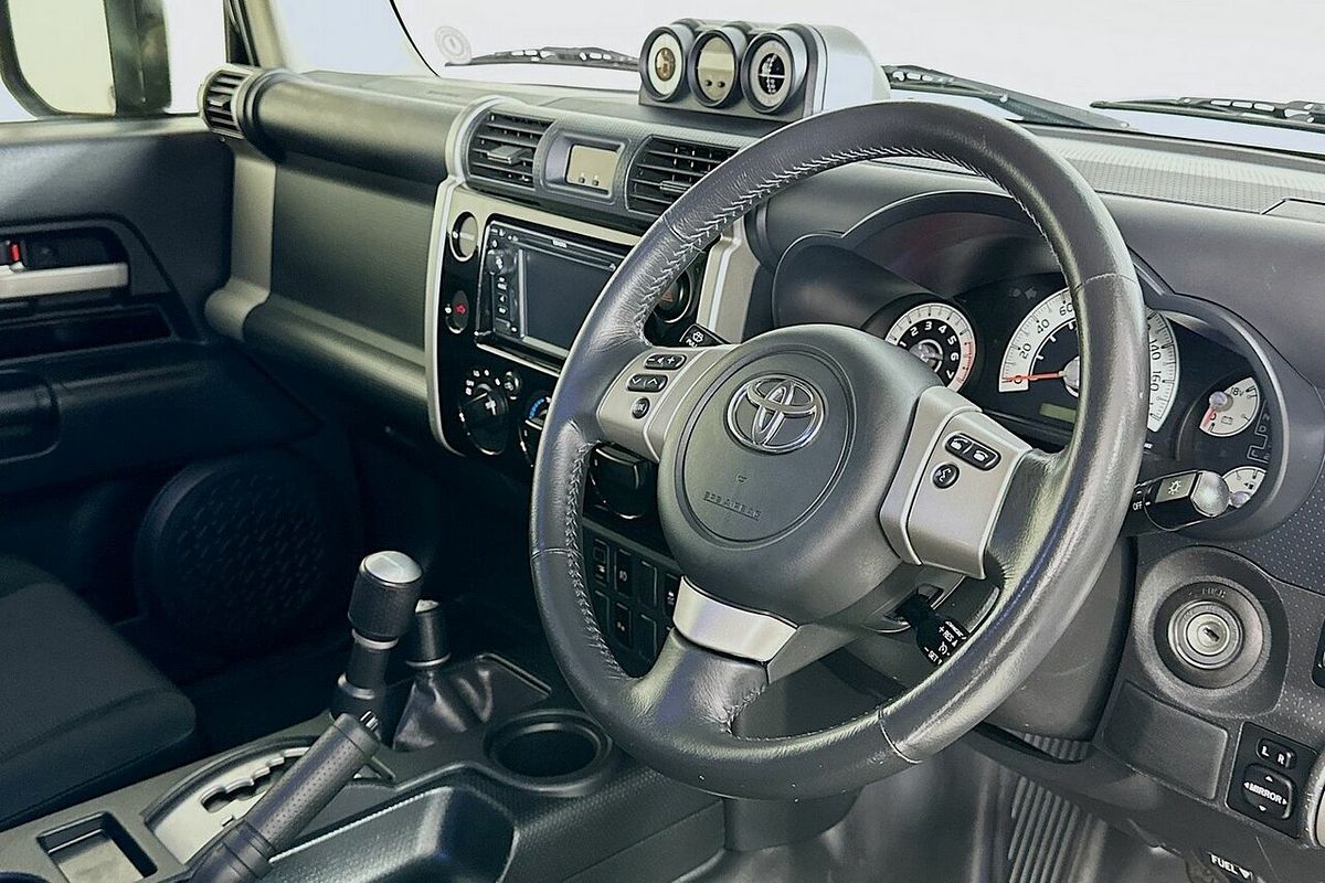 2014 Toyota FJ Cruiser GSJ15R MY14