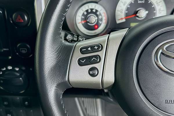 2014 Toyota FJ Cruiser GSJ15R MY14