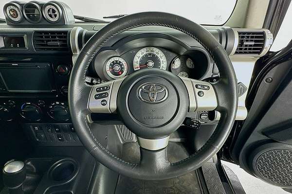 2014 Toyota FJ Cruiser GSJ15R MY14