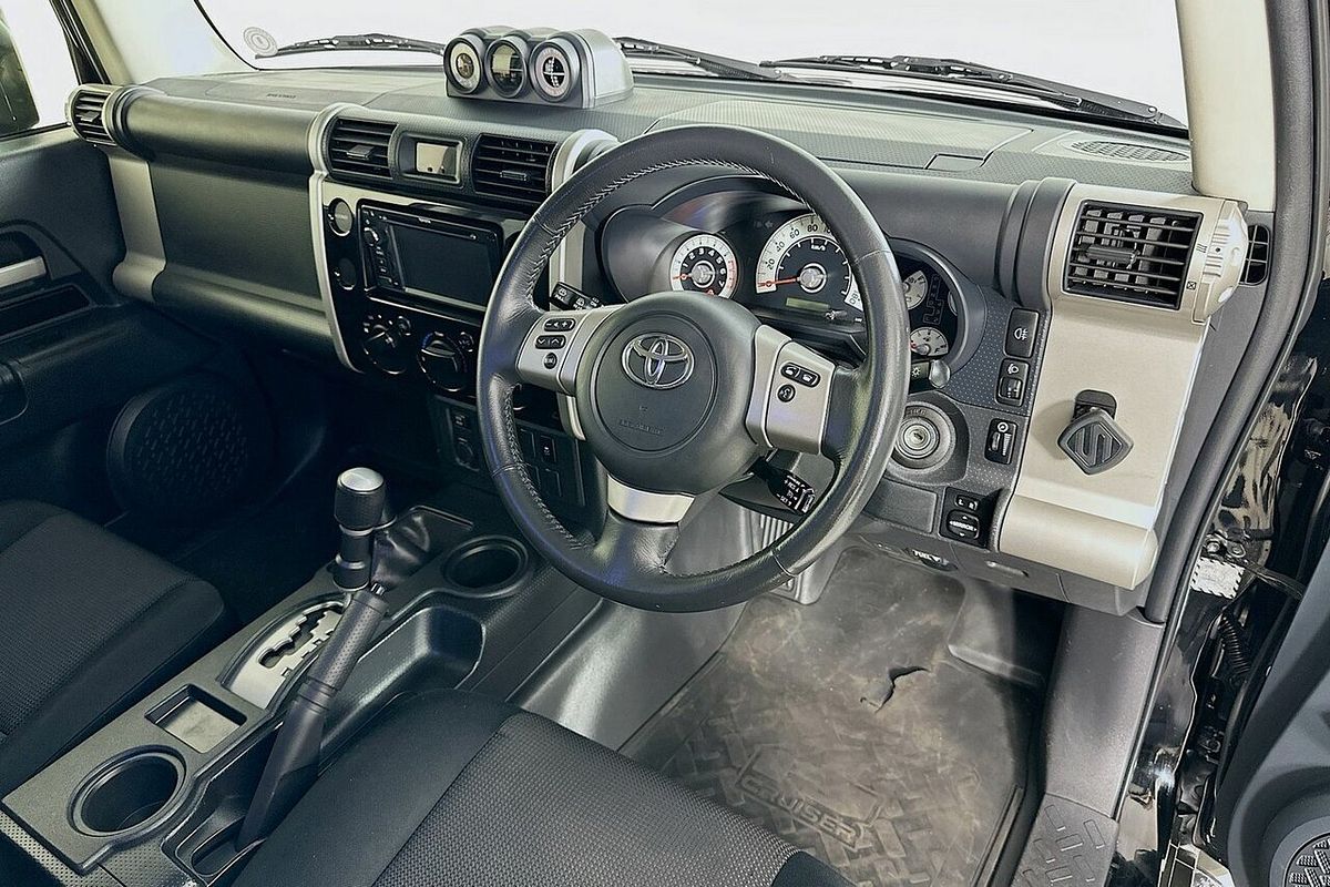 2014 Toyota FJ Cruiser GSJ15R MY14