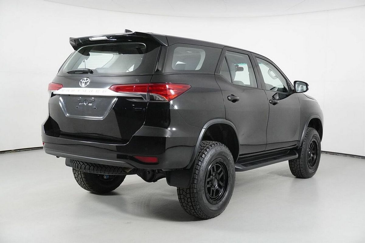 2023 Toyota Fortuner GX GUN156R