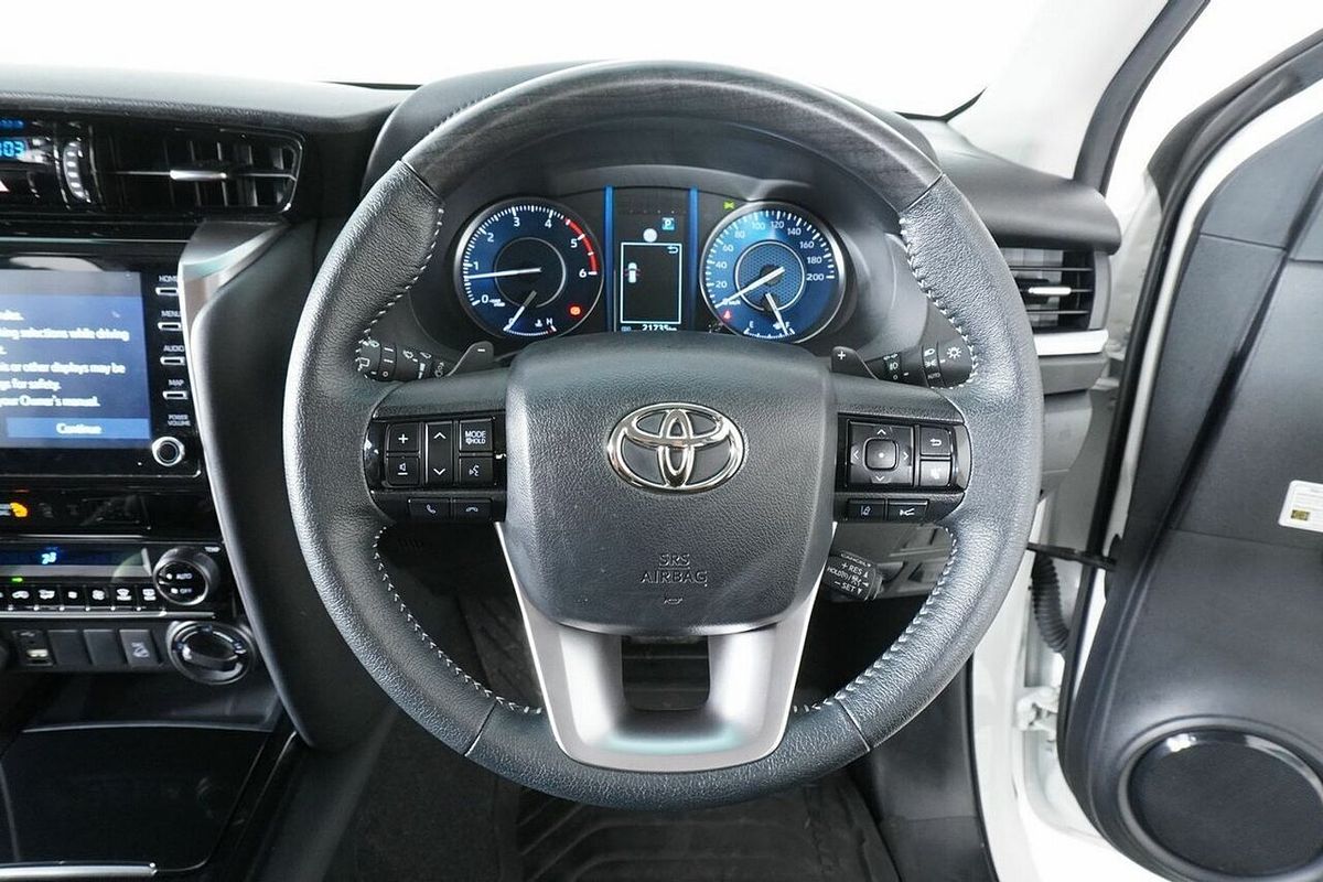 2022 Toyota Fortuner GXL Premium Interior GUN156R